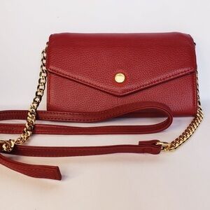 Leather crossbody Wine color convertible smartphone wallet Stella & Max NWOT